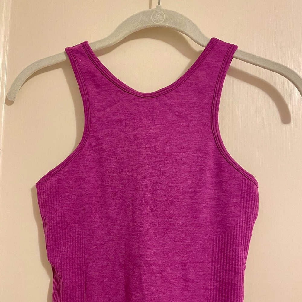 Lululemon Seamlessly Covered Tank, size 4